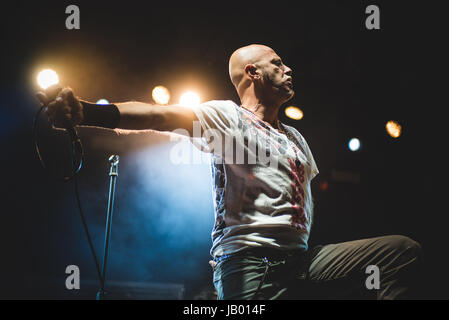 September 9, 2015: Die italienische Rockband negrita live auf der Bühne des ritmika Festival 2015 in moncalieri Foto: Cronos/alessandro Bosio Stockfoto