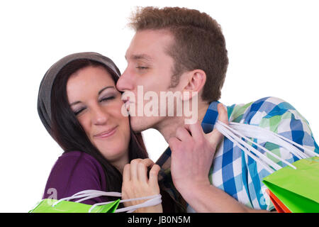 Ein Junges Pärchen Nachkriegsfilmen Beim Shopping Thema Liebe, Isoliert Vor Einem Weissen Hintergrund Stockfoto