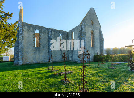 Loiret (45), Yèvre-la-Ville, Ancienne Commune de Yèvre-le-Châtel, Classée Dans Les Plus Beau Dorf de France, Frankreich, Église Saint-Lubin / / Frankreich, Stockfoto