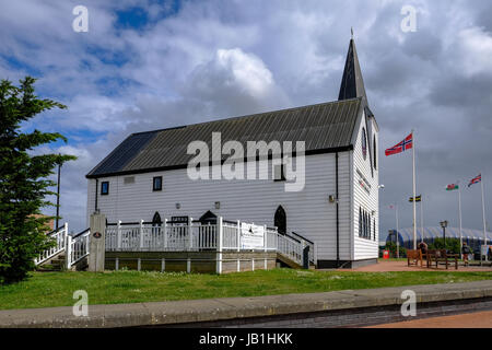 Bucht von Cardiff, Cardiff, Wales - 20. Mai 2017: Norwegische Kirche und Kunst-Zentrum mit Café. Stockfoto