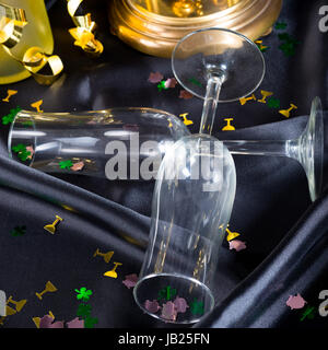 Sylwester Glas und Champagner Stockfoto