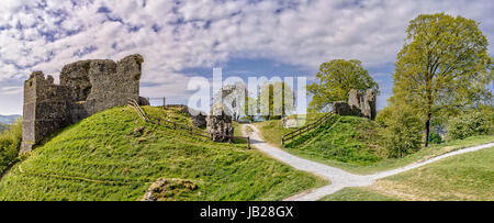 Weitwinkel Panoramablick auf Kendal Castle, Kendal, Cumbria Stockfoto