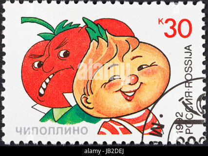 Russland - ca. 1992: Eine Briefmarke gedruckt in Russland zeigt Charakter Chipollino der beliebten Cartoons in der UdSSR, ca. 1992 Stockfoto