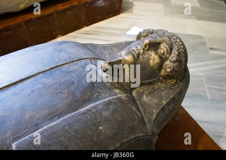 Phönizische Sarkophag im archäologischen Museum von Istanbul Stockfoto