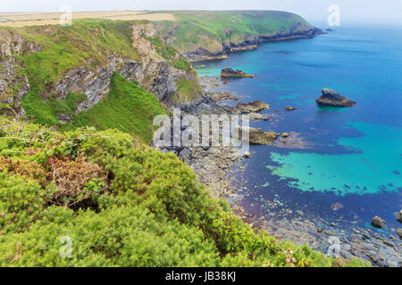 Popular Heritage Coast Atlantik, Cornwall, England, Vereinigtes Königreich Stockfoto