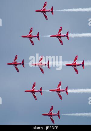 Die roten Pfeile in Diamond Formation. RAF Kunstflugstaffel, Hawk T1, Torbay Airshow 2017. Stockfoto