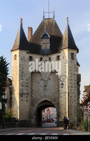 Villeneuve-Sur-Yonne, la Porte de Sens, Frankreich, Yonne (89) / / Porte de Sens, Villeneuve-Sur-Yonne, Yonne, Frankreich Stockfoto