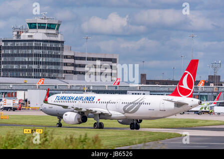 Turlish Airlines Flugzeug namens Diyarbakir Stockfoto