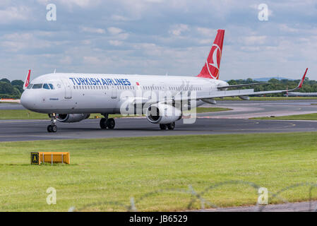 Turlish Airlines Flugzeug namens Diyarbakir Stockfoto