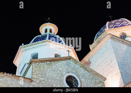 Kathedrale von Altea bei Nacht beleuchtet, Alicante, Benidorm, Altea, Costa Blanca, Spanien Stockfoto