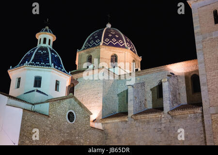 Kathedrale von Altea bei Nacht beleuchtet, Alicante, Benidorm, Altea, Costa Blanca, Spanien Stockfoto