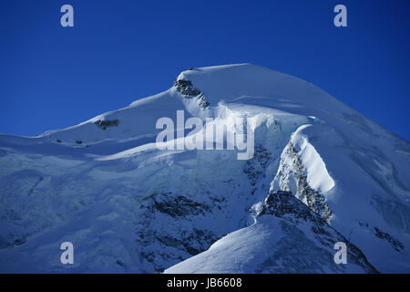 Mt. Allalinhorn, Mischabel Bergkette, Feegletscher, Saas Fee, Wallis, Schweiz Stockfoto