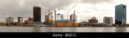 Ein Sturm nähert sich downtown Toledo Ohio Stockfoto