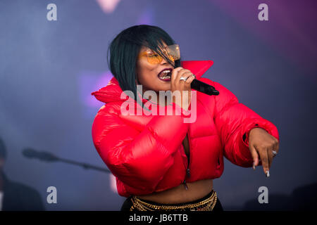 Stadtflughafen Brighton, Brighton, West Sussex, Vereinigtes Königreich. 9. Juni 2017. Stefflon Don führt auf der Hauptbühne. WILD LIFE Festival kehrt nach Brighton City Airport für das dritte Jahr in Folge, hosted by Rudimental und Offenlegung. Bildnachweis: Will Bailey/Alamy Live-Nachrichten Stockfoto