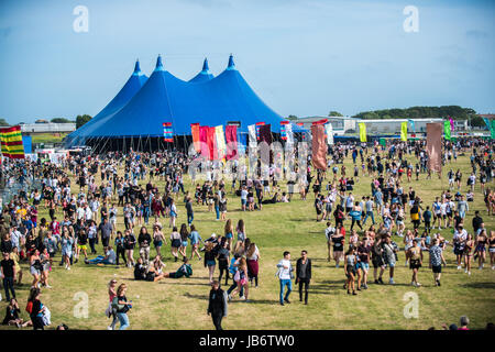 Stadtflughafen Brighton, Brighton, West Sussex, Vereinigtes Königreich. 9. Juni 2017. WILD LIFE Festival kehrt nach Brighton City Airport für das dritte Jahr in Folge, hosted by Rudimental und Offenlegung. Bildnachweis: Will Bailey/Alamy Live-Nachrichten Stockfoto