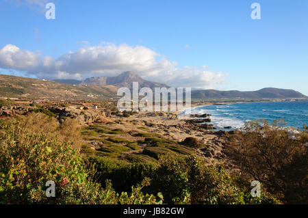 Falassarna Strand gewann Preise als der schönste Strand auf Kreta und ist immer einer der Top-Strände zehn in Europa, mit seinen herrlichen, feinen weißen Sand und warmen, kristallklares Wasser. Stockfoto