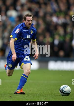 AIDAN WHITE LEEDS UNITED FC LEEDS UNITED FC PRIDE PARK DERBY ENGLAND 26. Dezember 2011 Stockfoto