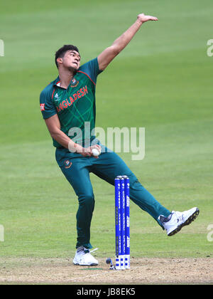 Bangladeshs Taskin Ahmed während der ICC Champions Trophy Gruppe eine Übereinstimmung bei Sophia Gardens, Cardiff. Stockfoto