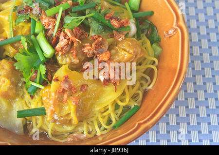 Chinesisches Essen, Wan-Tan und Nudelgerichte für Traditonal Gourmet-Knödel Bild Stockfoto