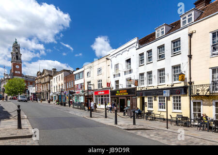 COLCHESTER TOWN CENTER.  BRITAINS ÄLTESTE AUFGEZEICHNETE STADT Stockfoto