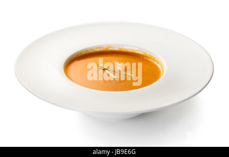 Creme Suppe Karottenpüree auf weißem Hintergrund Stockfoto