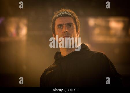 Der britische Sänger und Songschreiber Liam Gallagher im Bild auf der Bühne, als er beim Pinkpop Festival 2017 in Landgraaf (Niederlande) führt Stockfoto