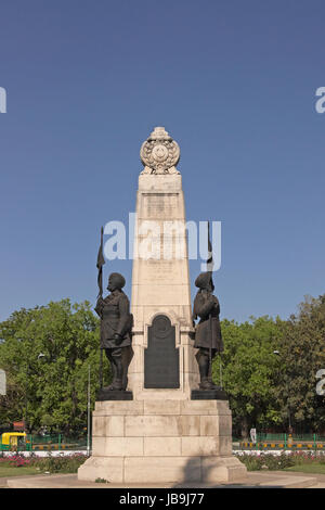 Militärische Denkmal für Hyderabad Lancers auf einen Kreisverkehr (Teen Murti) in Neu-Delhi, Indien Stockfoto