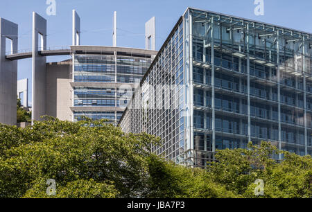 Teile der Gebäude des Europäischen Parlaments in Straßburg, Frankreich, entworfen von as Architektur-Studio Stockfoto