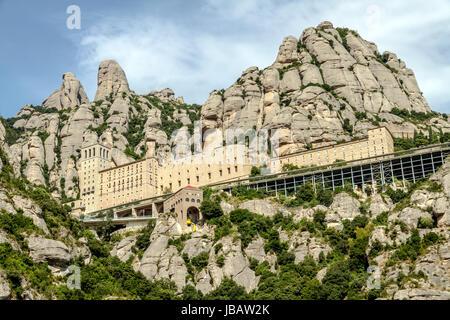 Übersicht über Kloster Santa Maria de Montserrat. Katalonien, Spanien. Stockfoto