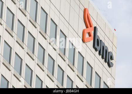 Ein Logo Zeichen außerhalb der Hauptsitz der BMC Software in Houston, Texas, am 27. Mai 2017. Stockfoto