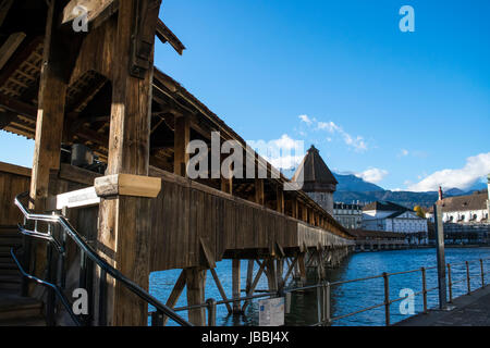 Kapellbrucke Brücke, Luzern, Schweiz Stockfoto