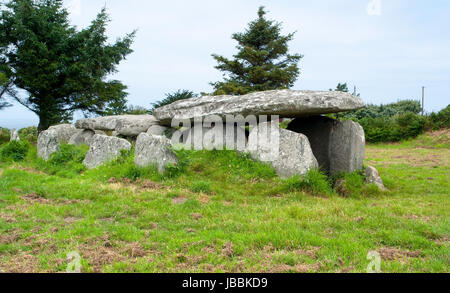 Galerie-Grab in Ile Grande in der Bretagne, Frankreich Stockfoto