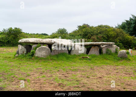 Galerie-Grab in Ile Grande in der Bretagne, Frankreich Stockfoto