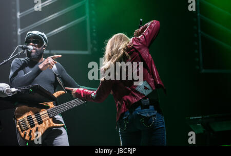 Bournemouth, UK. 10. Juni 2017. Anastacia live auf dem Bournemouth International Centre. Bildnachweis: Charlie Raven/Alamy Live-Nachrichten Stockfoto