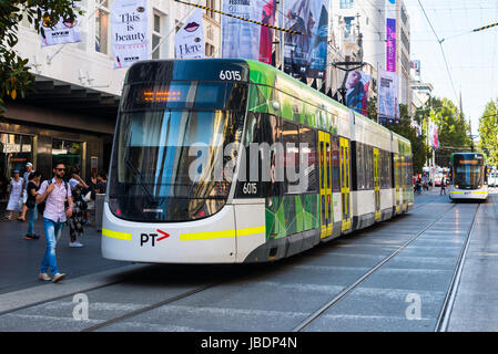 Neue E-Klasse-Trams in Melbourne, Australien Stockfoto