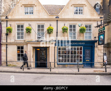 Das Saracens Head, das älteste Pub in Bad Stockfoto