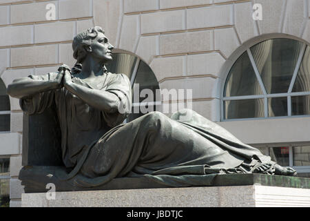 WASHINGTON, DISTRICT OF COLUMBIA - 14. APRIL: Blick auf die US Customs and Border Protection Gebäude am 14. April 2017 Stockfoto