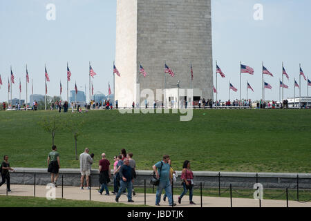 WASHINGTON, DISTRICT OF COLUMBIA - 14. APRIL: Blick auf das Washington Monument am 14. April 2017 Stockfoto