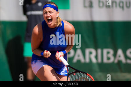PARIS, Frankreich - 31 Mai: Petra Kvitova bei 2017 Roland Garros Grand-Slam-Tennis-Turnier Stockfoto
