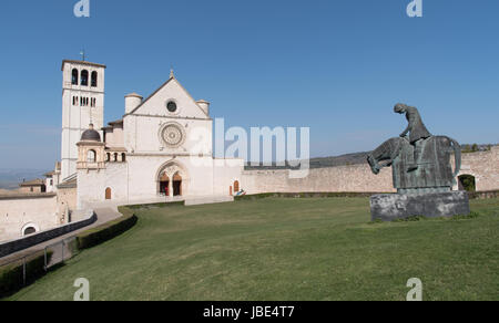 Päpstliche Basilika des Heiligen Franziskus von Assisi, Italien Stockfoto