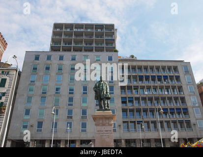 Genua, Italien - 16. März 2014: Denkmal für Reeder Raffaele Rubattino in Genua Italien Stockfoto