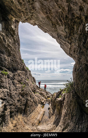 Eingang zur archäologischen Stätte von Paviland Höhle wo die Red Lady Beerdigung entdeckt wurde, Gower, Wales, UK Stockfoto