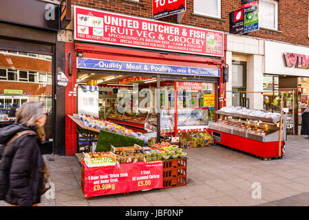 Vereinigte Metzger & Fisch, Halal-Lebensmittelhändler, Broadway, Bexleyheath, London, England Stockfoto