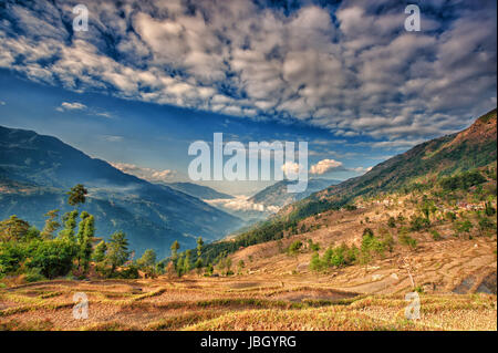 Blick vom Kalinchok Photeng auf das Kathmandu-Tal, Nepal Stockfoto