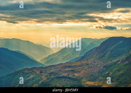 Blick vom Kalinchok Photeng auf das Kathmandu-Tal, Nepal Stockfoto
