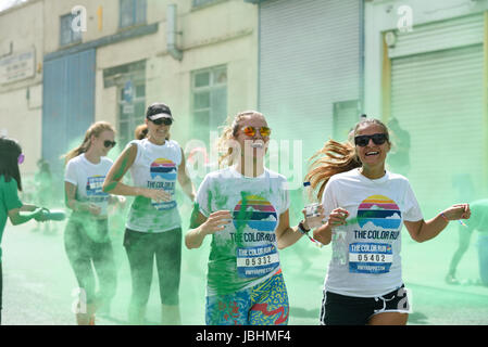 The Color Run London, Wembley Park 2017. Farblauf Stockfoto