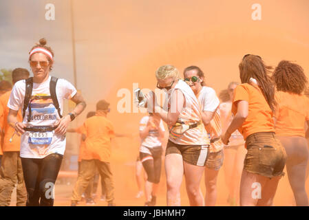 The Color Run London, Wembley Park 2017. Farblauf Stockfoto