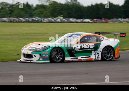 Croft Circuit, England, 11. Juni 2017. Reece Somerfield racing im Michelin Ginetta GT4 SuperCup in Croft Circuit, Credit: Colin Edwards/Alamy Live News. Stockfoto