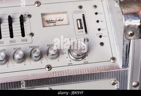 Vintage Stereo-Anlage hautnah Stockfoto