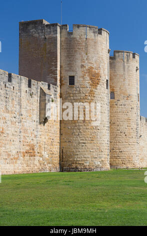 Moulins, einer der alten mittelalterlichen Stadt Gateways von Aigues Mortes, Gard, Frankreich Stockfoto